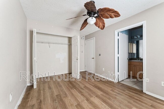 Building Photo - 3651 N Goldenrod Rd