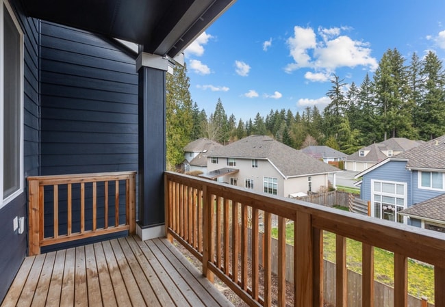 Building Photo - Stunningly Upgraded 2-Bed, 2.5-Bath Townho...