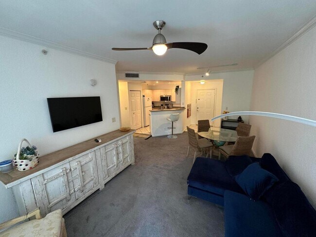 Building Photo - 1803 N Flagler Dr