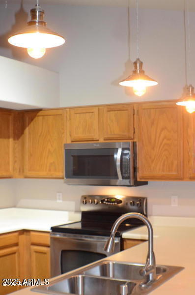 Building Photo - 837 N Sailors Way
