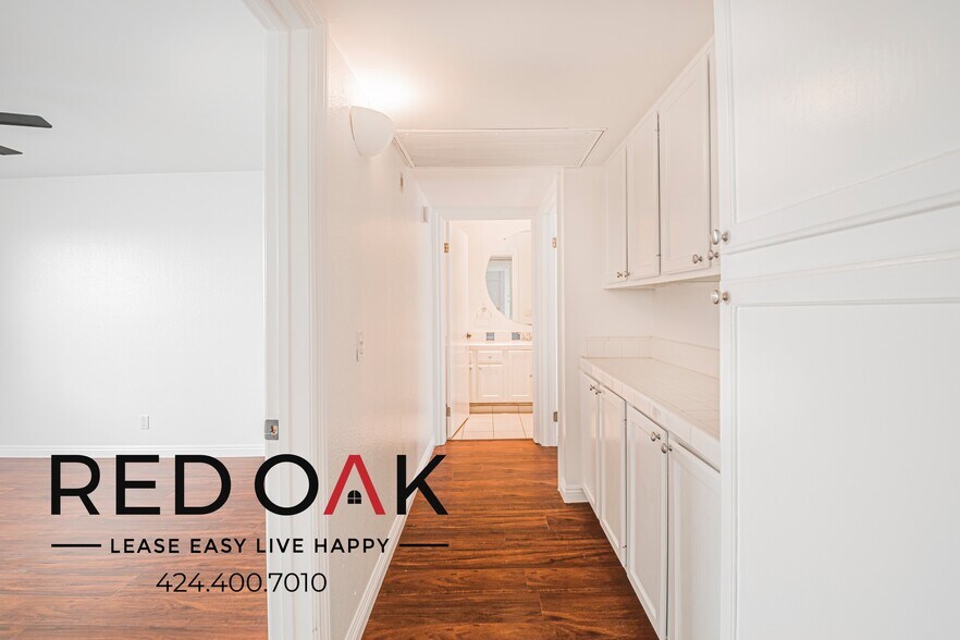 Building Photo - 3281 Sawtelle Blvd