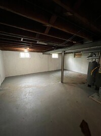 Building Photo - 127 Ben Nevis Rd