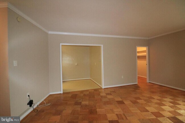 Building Photo - 10500 ROCKVILLE Pike