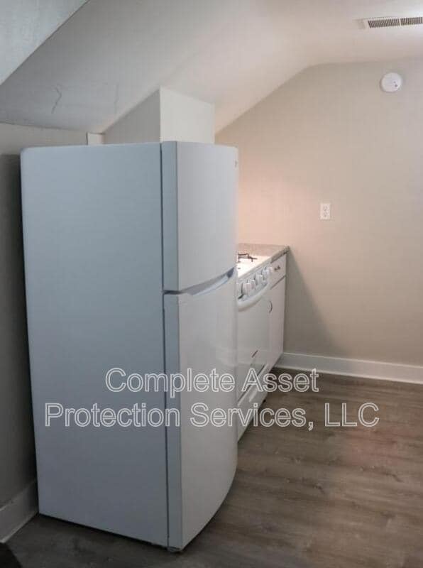 Building Photo - 412 Wabash St