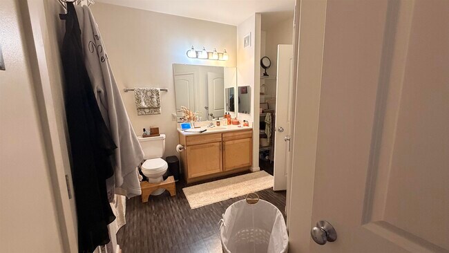 Building Photo - 106 Community Way