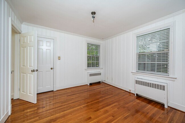 Building Photo - Traditional Cape Cod Charm Meets Henrico C...