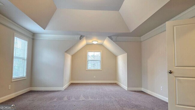 Building Photo - 551 Wagon Hill Ln
