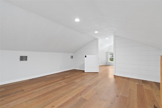 Building Photo - 6413 Remlap St