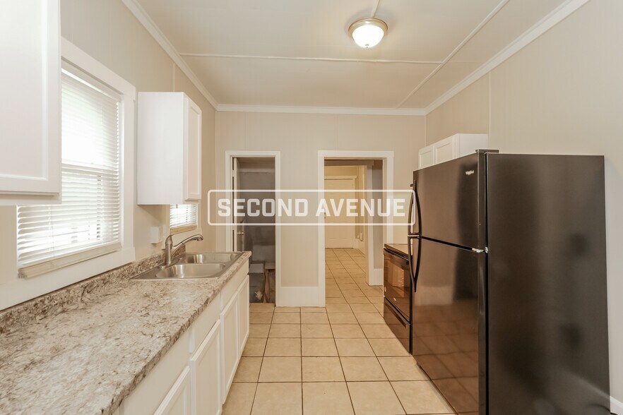 Building Photo - 3601 E 27th St