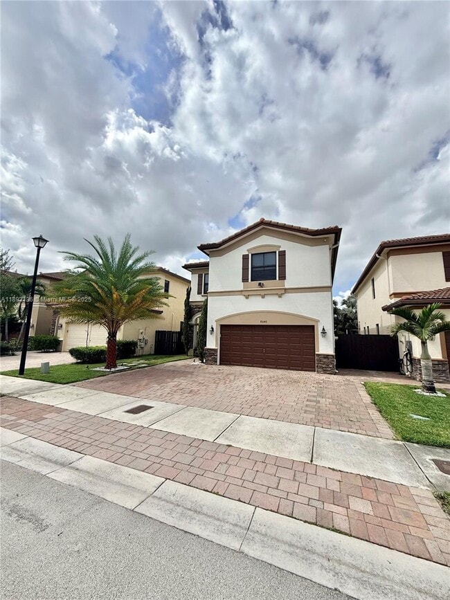 Building Photo - 8640 NW 101st Pl