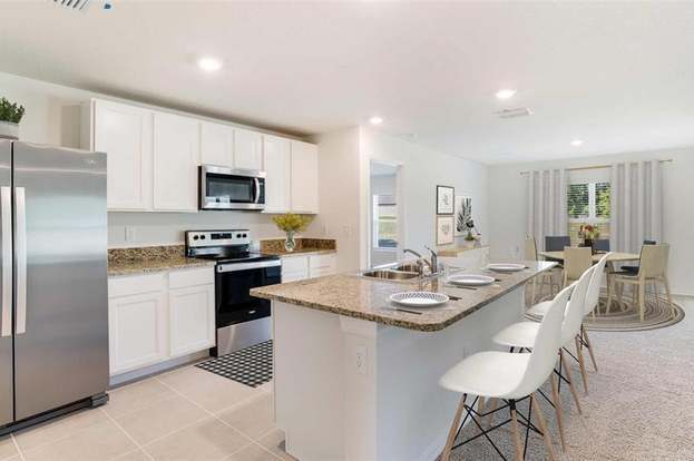 Building Photo - 8661 Triumph Cir