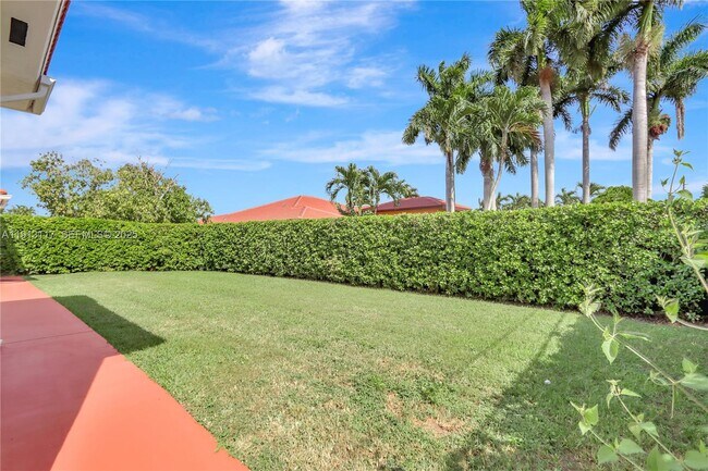 Building Photo - 3191 SW 133rd Ct