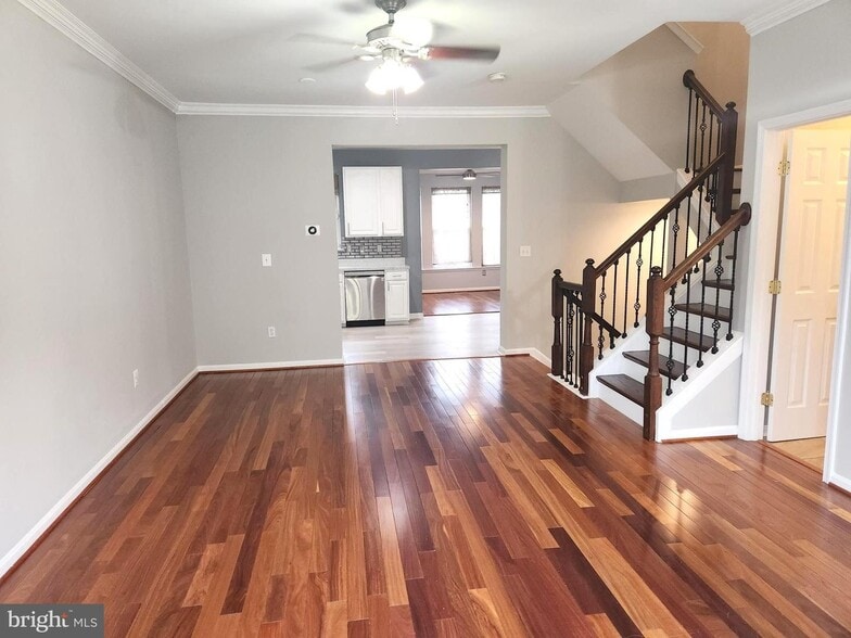 Building Photo - 7903 Canter Ct