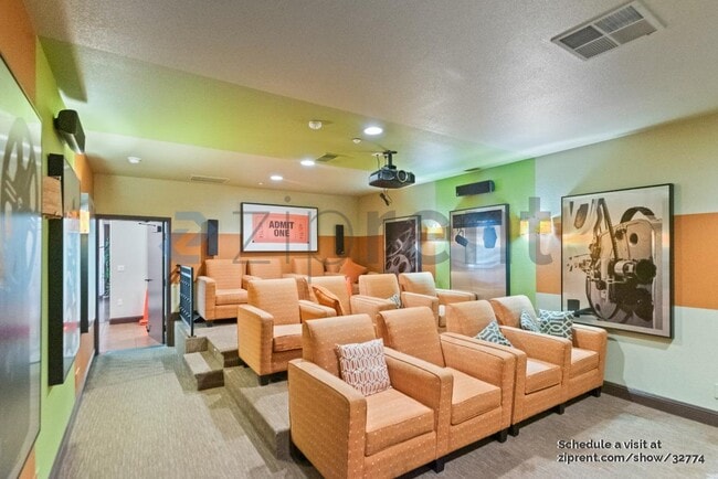 Building Photo - 929 Glen Valley Terrace