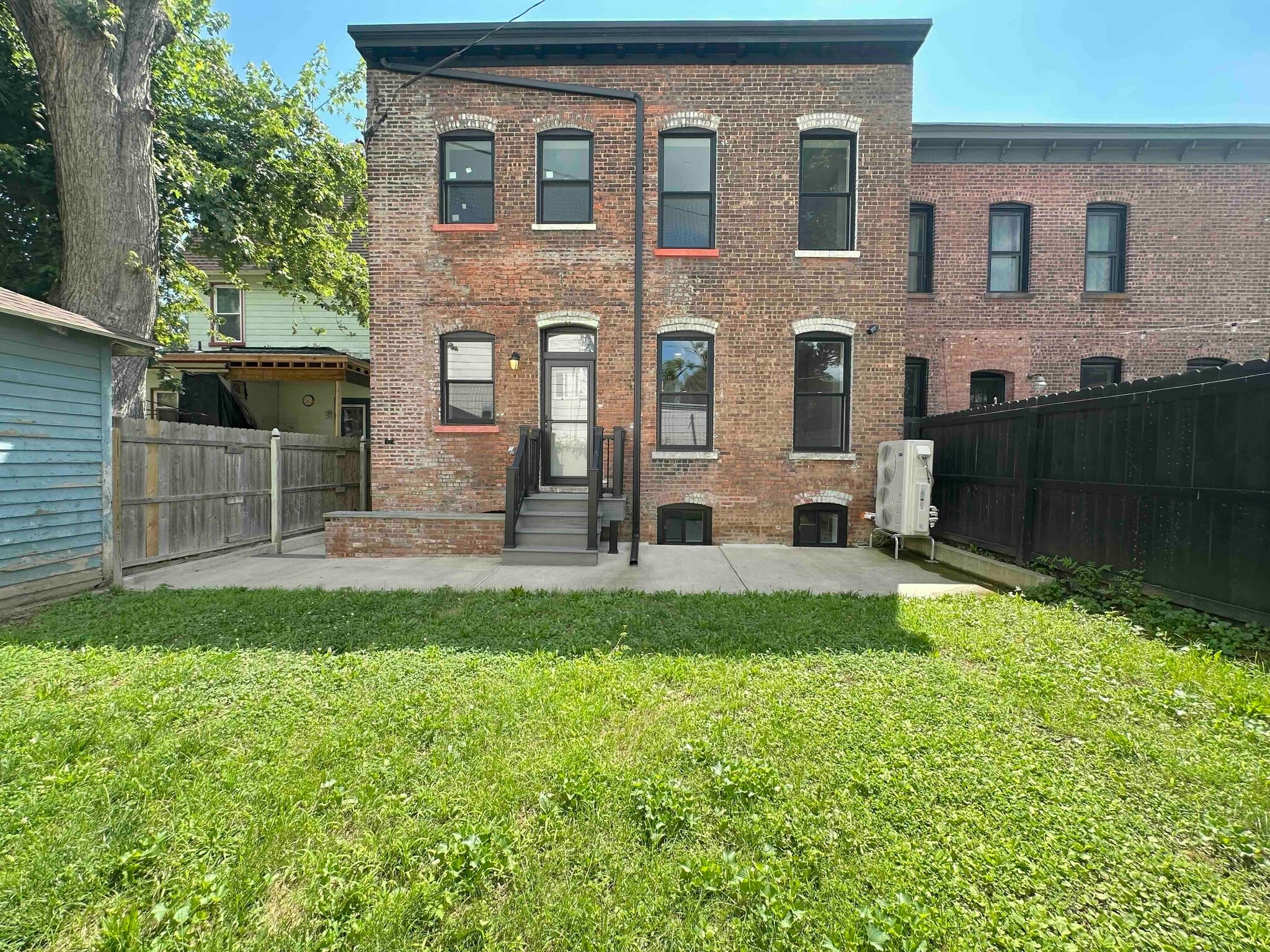 Building Photo - 55 Liberty Street Wh