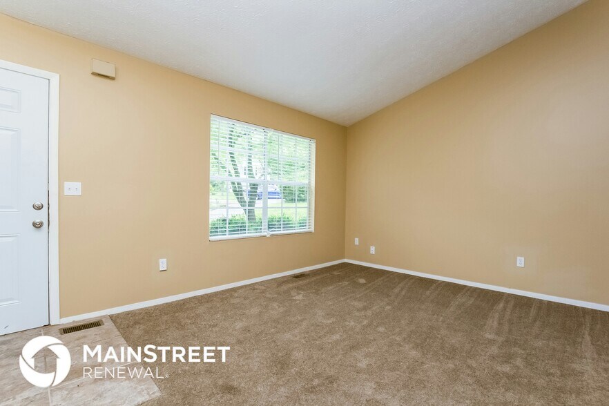 Building Photo - 850 Highland Terrace NE
