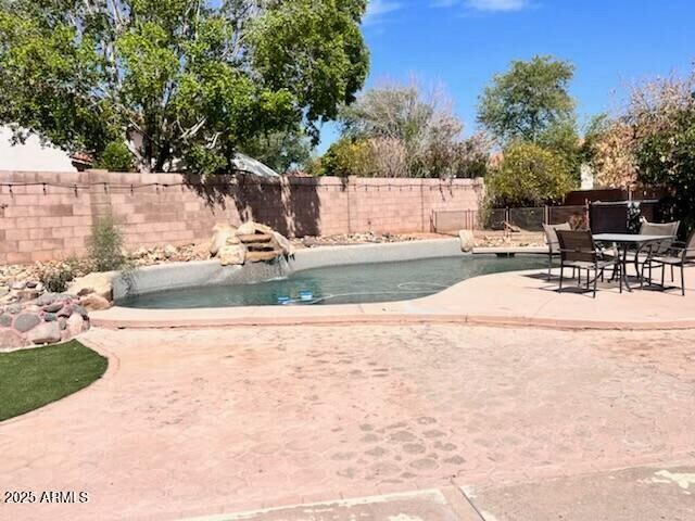Building Photo - 12721 N 58th Dr