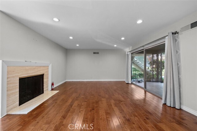 Building Photo - 1209 S Orange Grove Blvd