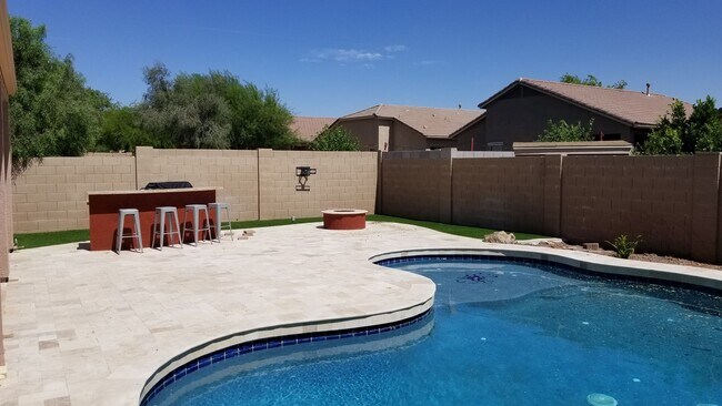 Building Photo - Perfect Entertainer's Dream Home in Anthem