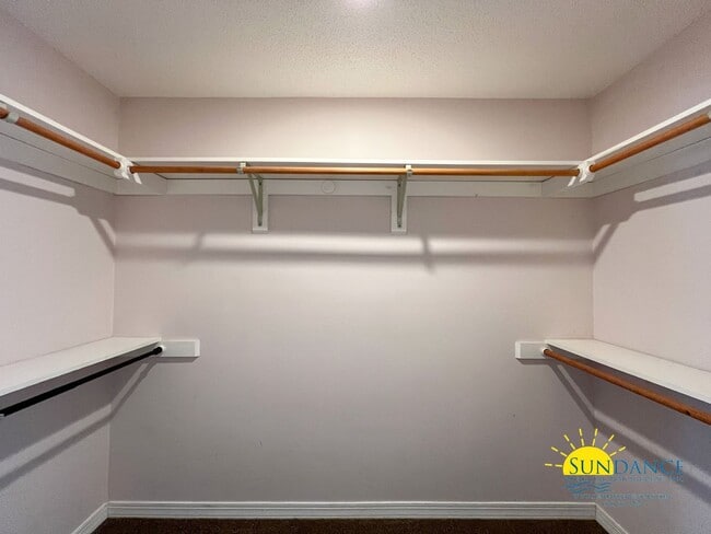 Building Photo - Smart & Solar-Powered South Crestview Home Near Duke Field & Eglin AFB