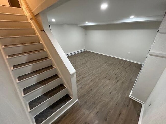 Building Photo - Renovated 2bed 2bath in Middle River