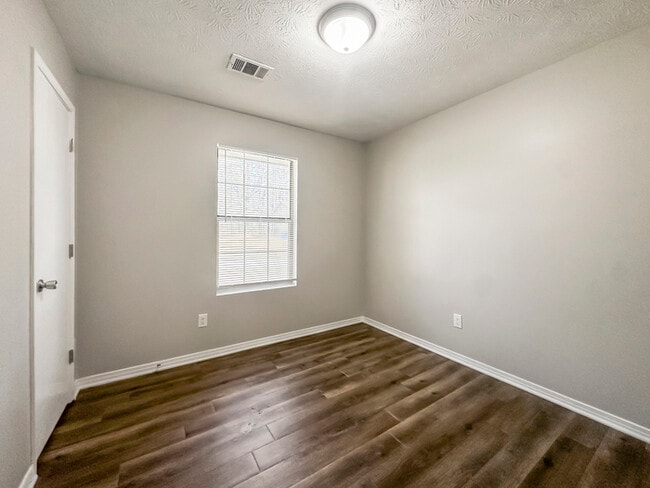 Building Photo - 3440 Great Meadows Ct