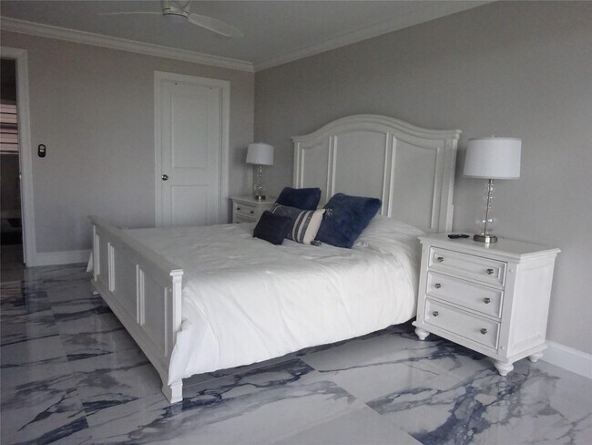 Building Photo - 8 Briny Ave