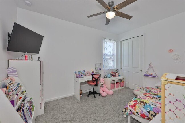 Building Photo - 11520 Cedar Valley Dr