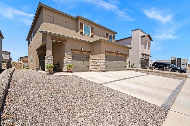 Building Photo - 14849 Sam Garcia Ave
