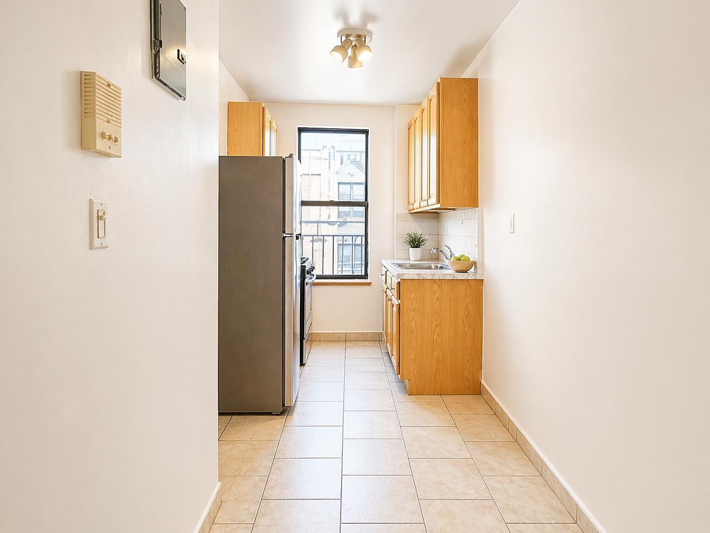 Building Photo - 86 Haven Ave