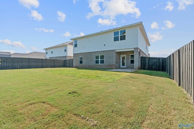 Building Photo - 157 Cherry Laurel Dr
