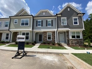 Building Photo - 339 Old Grove Ln