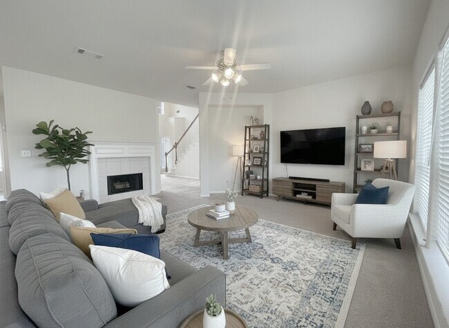 Building Photo - 18807 Harbor Key Cir