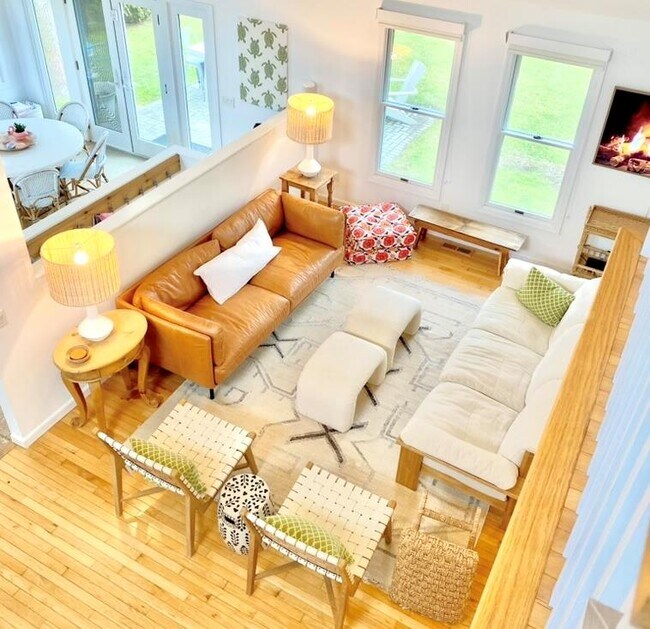 Building Photo - 6 Nidzyn Ave