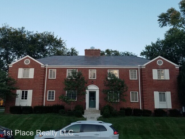 Building Photo - 1999 Elmwood Ave