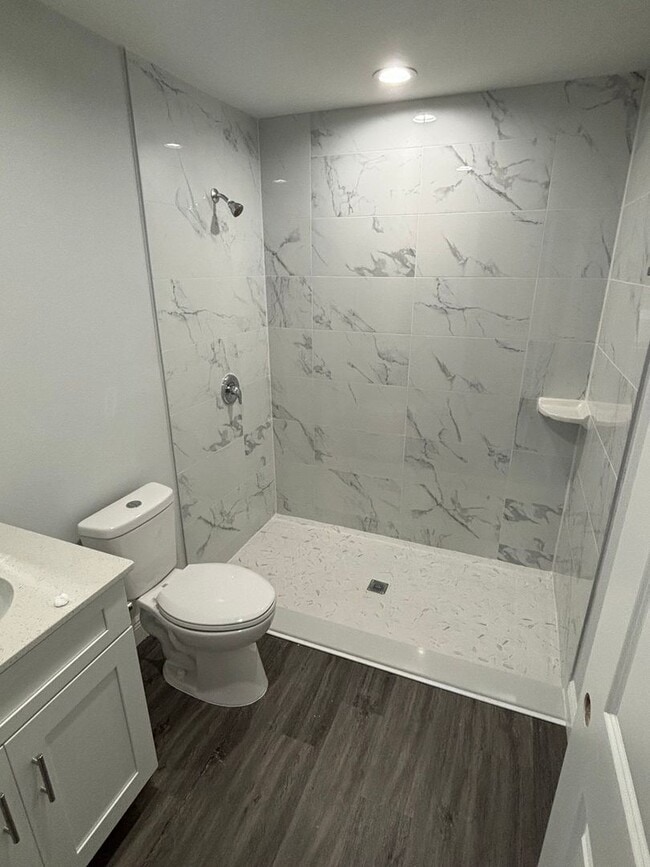 Building Photo - Brand New Designer Home Ready for Family