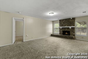 Building Photo - 3335 Jenkins Dr