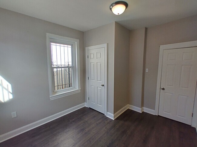 Building Photo - Spacious West Philly Home