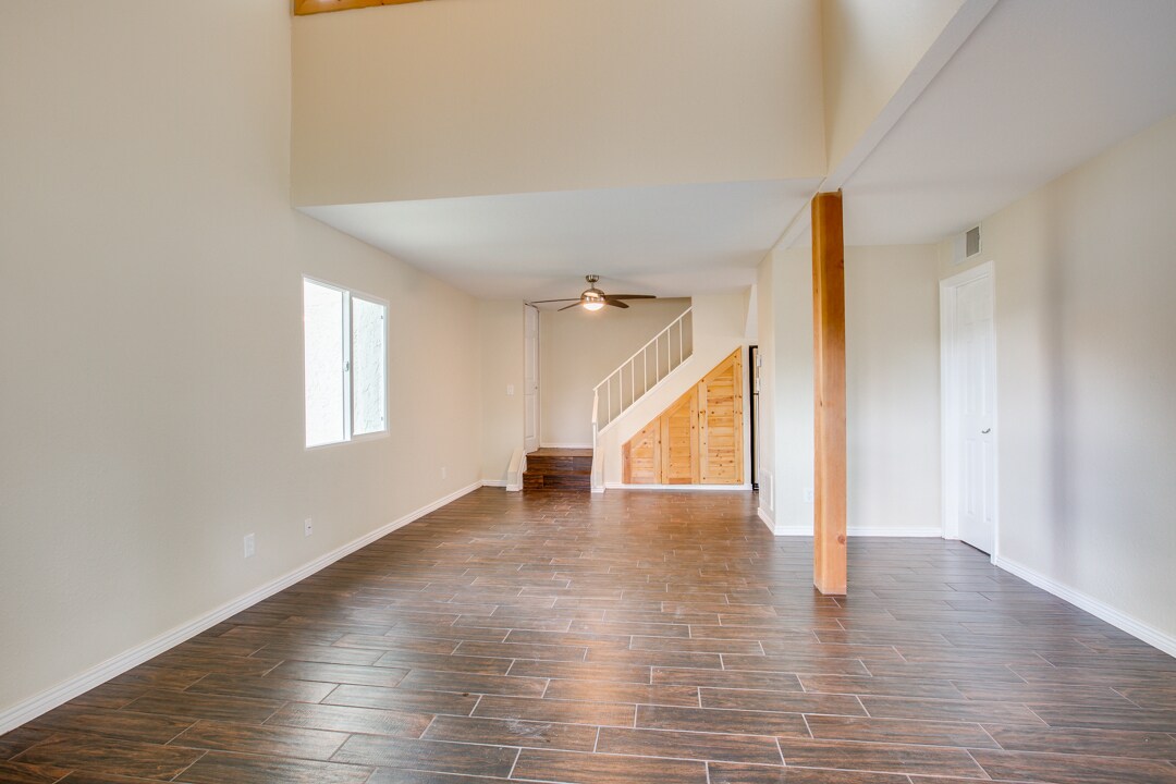 Building Photo - 6007 N 79th Street