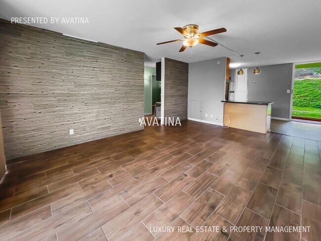 Building Photo - 95-2043 Waikalani Pl A101-