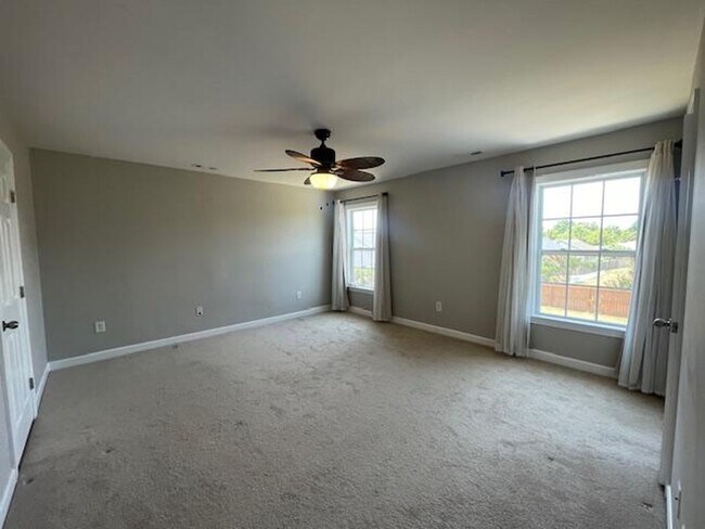 Building Photo - 410 Branchmoor Ct