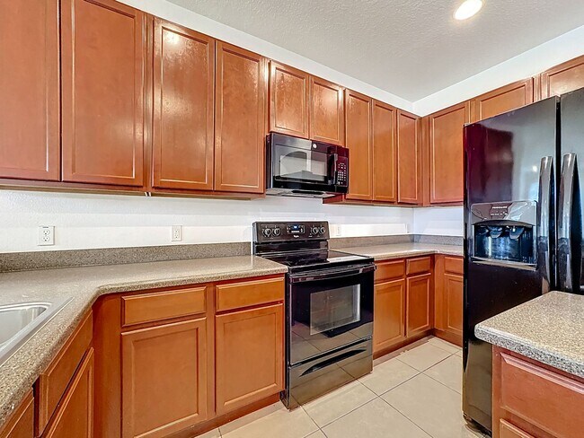 Building Photo - Pool Home-Bella Lago-3786 Eagle Isle Kissimmee FL 34746