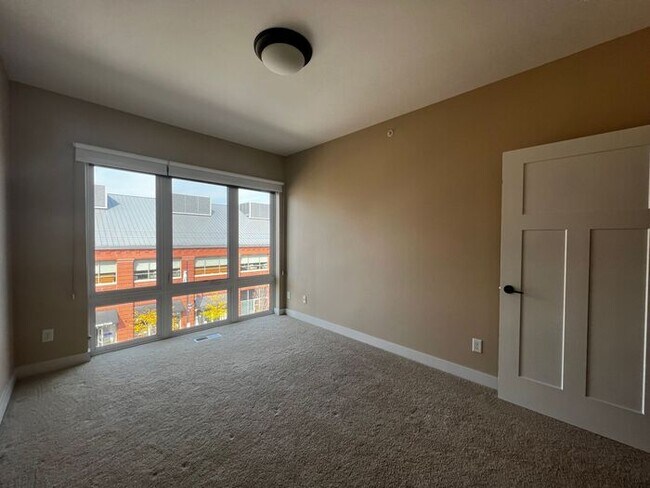 Building Photo - $2,350 | 2 Bedroom, 2.5 Bathroom Luxury Condo | No Pets | Available for Immediate Move-In