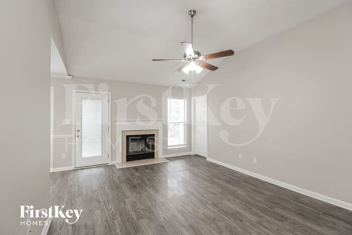Building Photo - 8400 Galena View Dr