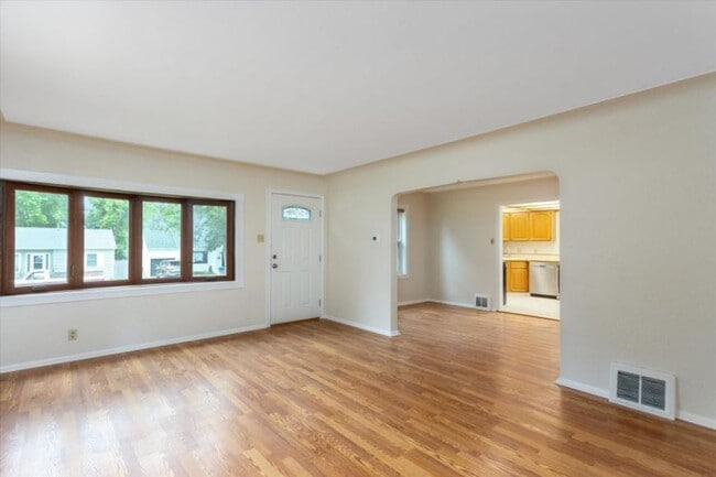 Building Photo - 2 bedroom in Billings MT 59102