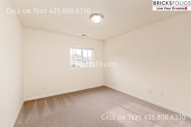 Building Photo - Welcoming Home in the Heart of Bothell's N...