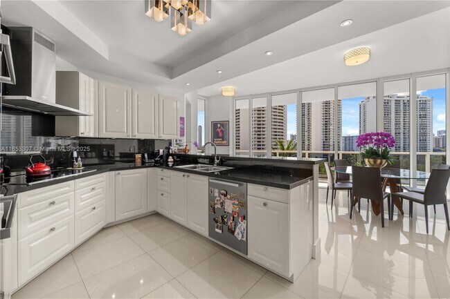 Building Photo - 4100 Island Blvd