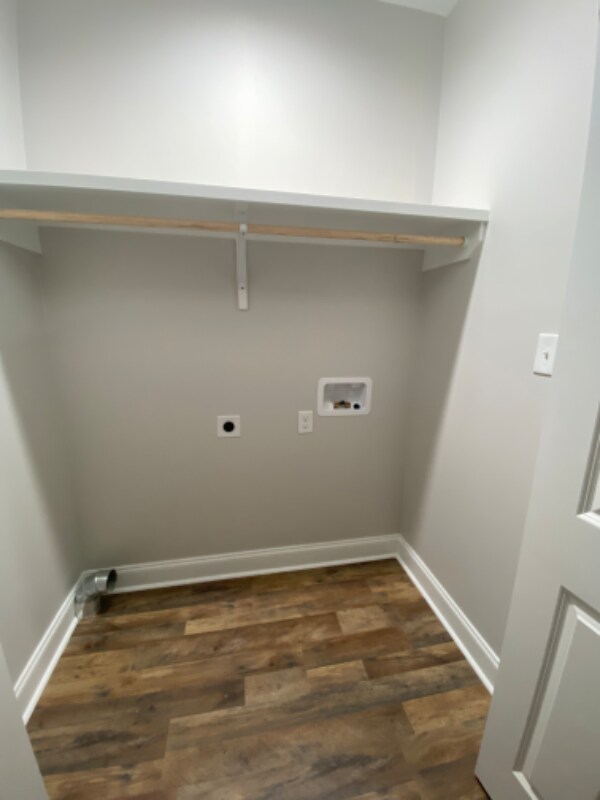 Building Photo - 102 Glade Blvd