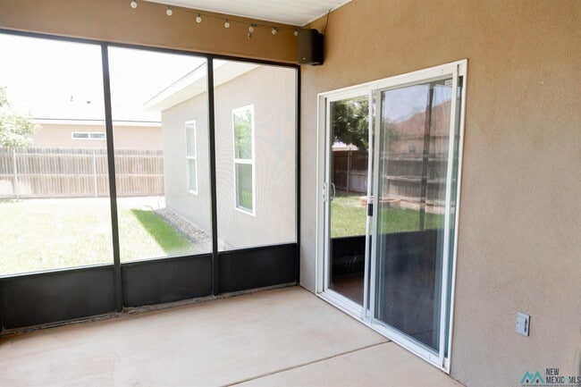 Building Photo - 3008 Fred Daugherty Dr