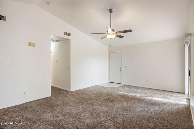 Building Photo - AVAILABLE NOW IN GREAT AVONDALE LOCATION!!!